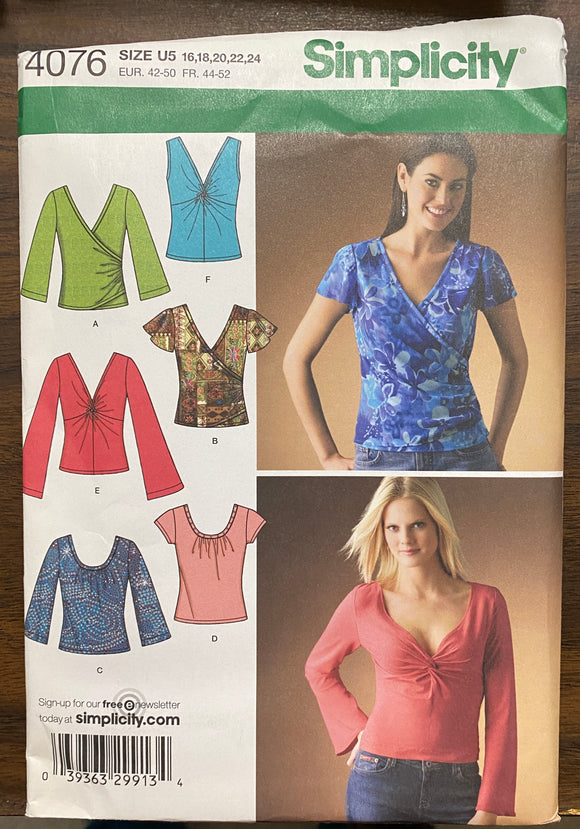 Misses Knit Tops Sewing Pattern: Simplicity 4076