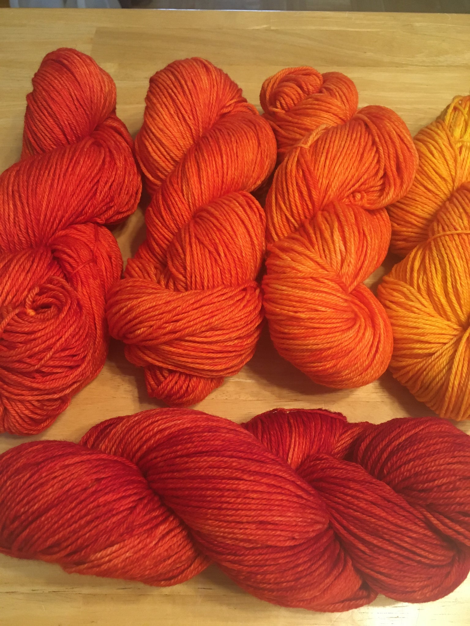 Wool 177 Dark Red Orange Strikkegarn Knitting Yarn — Norskein Knitting  Supply