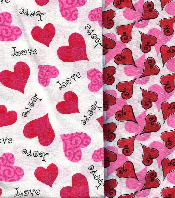Love is in the Air: 4 pieces of 100% cotton with a Love theme, Each piece is 19